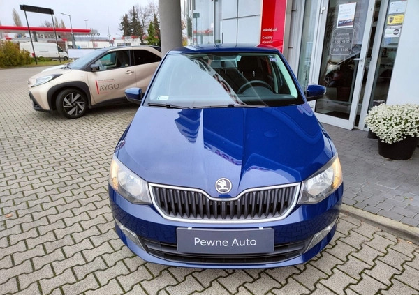 Skoda Fabia cena 34900 przebieg: 204199, rok produkcji 2018 z Bobowa małe 254